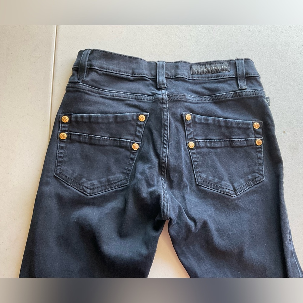 Women's Rock Republic Black Jeans size 6 straight leg